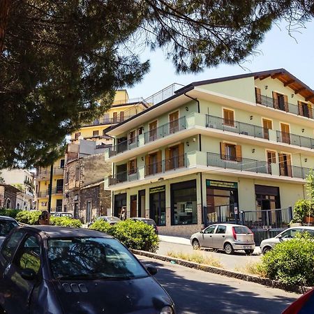 Rocca Degli Etnei Bed & Breakfast Paterno  Eksteriør bilde