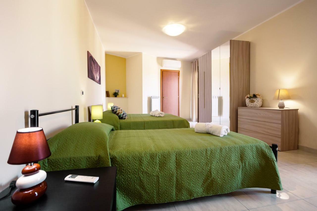 Rocca Degli Etnei Bed & Breakfast Paterno  Eksteriør bilde